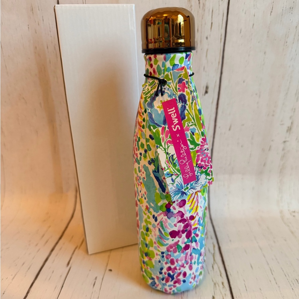 Swell & Lilly Pulitzer Catch the Wave 17oz Water Bottle NEW IN BOX